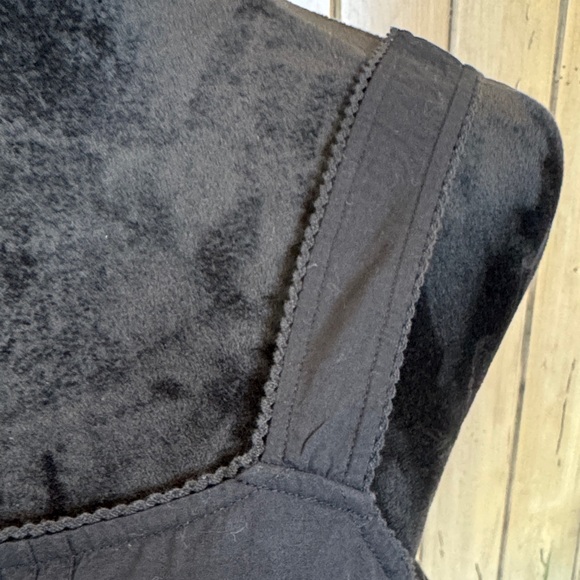 Melrose and Market Black Pintuck Square-Neck Camisole - Picture 6 of 10